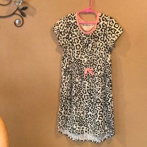 Leporade print dress like new